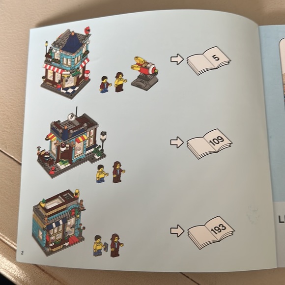 Lego creator instructions for three in one sets - Picture 2 of 2